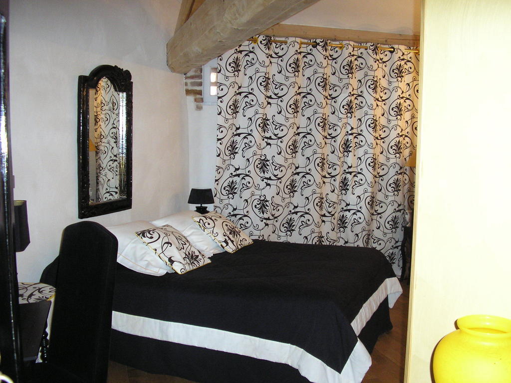Hotel Domaine De La Belliere Villars-les-Dombes Habitación foto