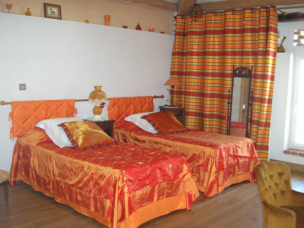 Hotel Domaine De La Belliere Villars-les-Dombes Habitación foto